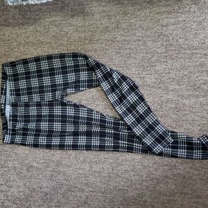 Ladies leggings size 12 $5 if buying 2 or more items